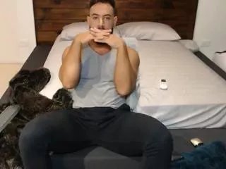 Offline james_axel on Flirt4Free