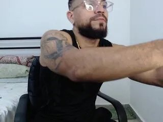 Freechat jaxon_vincent on Flirt4Free