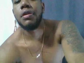 Private joan_saenz on Flirt4Free