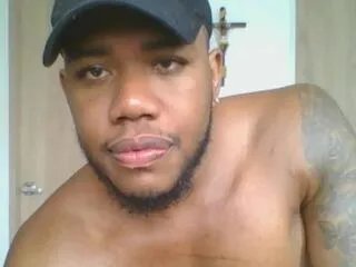 Private joan_saenz on Flirt4Free