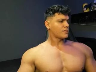 Freechat jones_blaze on Flirt4Free