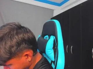 Offline kevin_bray on Flirt4Free