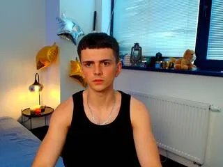 Freechat leon_angelov on Flirt4Free