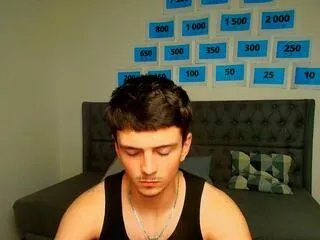 Freechat leon_angelov on Flirt4Free