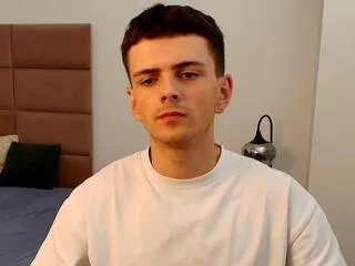 Freechat leon_angelov on Flirt4Free