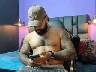 Offline leonidas_murphy on Flirt4Free
