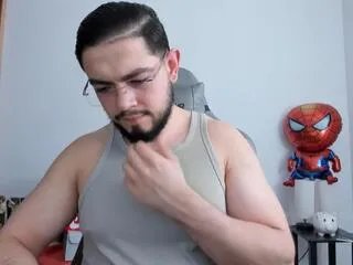 luigi_white — Freechat on Flirt4Free