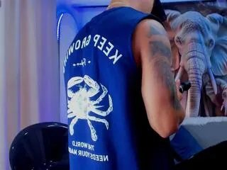 Offline lukas_greene on Flirt4Free