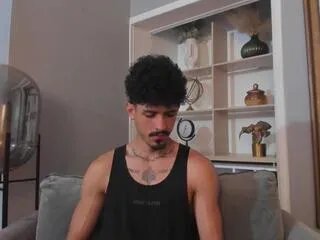 Freechat lukee_taylor on Flirt4Free