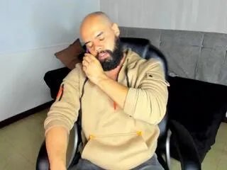 Offline lukke_diaz on Flirt4Free