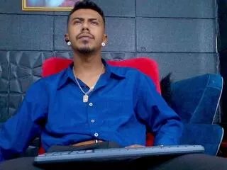 Offline master_maxx on Flirt4Free