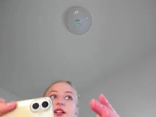 Offline mia_meowy on Flirt4Free