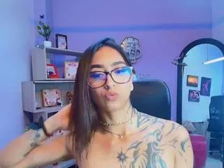 Offline miaa_thopmson on Flirt4Free