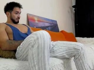 Offline michael_wills on Flirt4Free