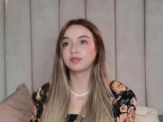 Freechat mila_fiorela on Flirt4Free