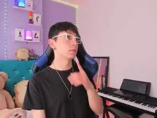 Offline naughty_scott on Flirt4Free