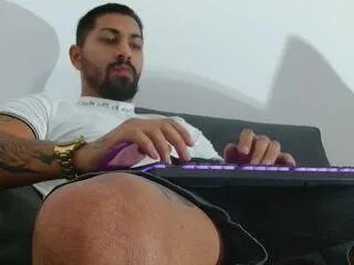 Offline nigel_boyd on Flirt4Free