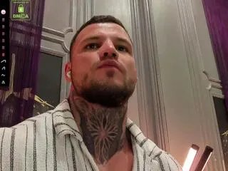 Freechat oliver_sport on Flirt4Free