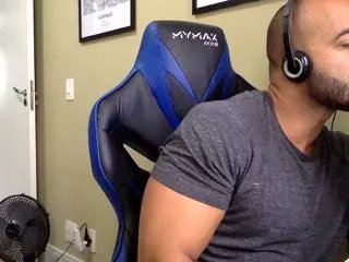 Offline paolo_latin on Flirt4Free