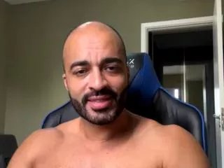 Offline paolo_latin on Flirt4Free