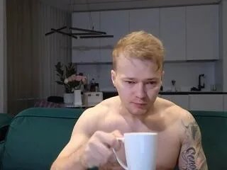 Offline pashka_x on Flirt4Free