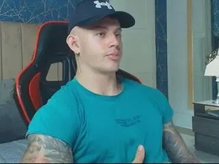 Offline paul_thompson on Flirt4Free