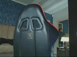 Offline paul_thompson on Flirt4Free