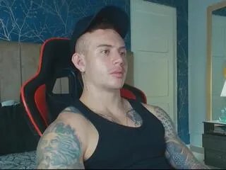 Offline paul_thompson on Flirt4Free