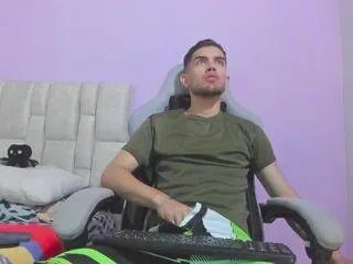 Offline paul_walkers on Flirt4Free