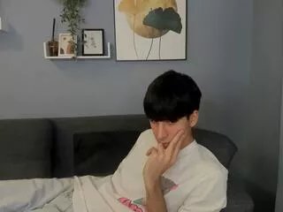 Offline quentin_blake on Flirt4Free