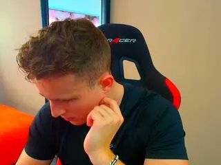 Freechat rufus_ridge on Flirt4Free