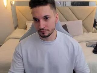 Offline ryan_ward on Flirt4Free