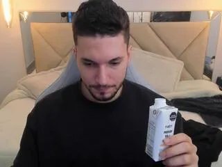 Offline ryan_ward on Flirt4Free