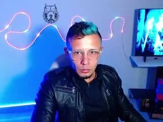 Offline sebastiann_jones on Flirt4Free