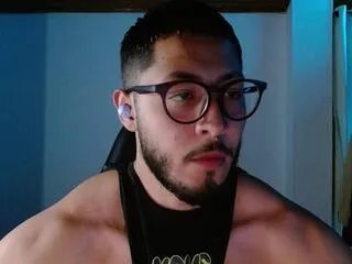 Offline thomas_spilios on Flirt4Free
