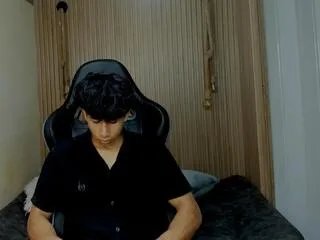 Offline tristan_robin on Flirt4Free