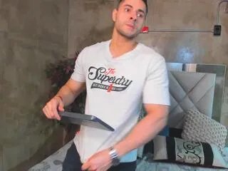 Offline troy_millers on Flirt4Free