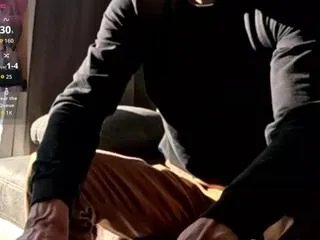 Freechat victor_de_la_croix on Flirt4Free