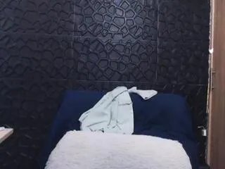 Offline viktor_herrera on Flirt4Free