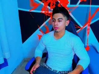 Offline vinny_oliver on Flirt4Free
