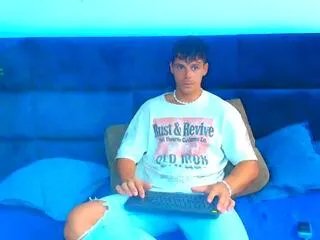 Offline zeb_madison on Flirt4Free