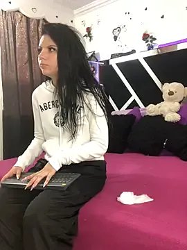 Freechat 1lovelygirls on StripChat