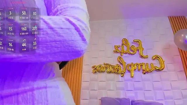 Freechat AriaBelle on StripChat