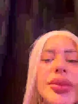 Freechat bambixboo on StripChat