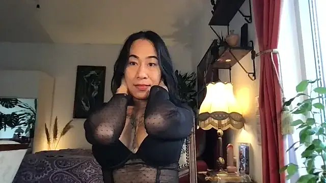 Freechat bianca_bellamy on StripChat