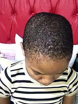 Freechat BondiBitch on StripChat