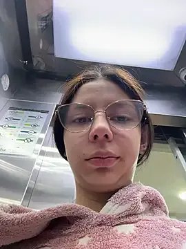 Freechat Bonniepark on StripChat