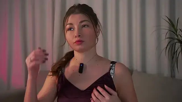 Freechat BrittGupton on StripChat