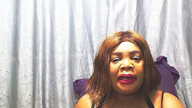 Freechat BustyMatureStepmum on StripChat