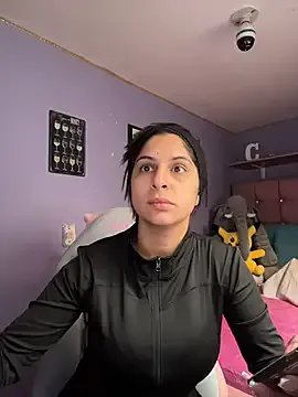 Group charlotte_stevenss_ on StripChat